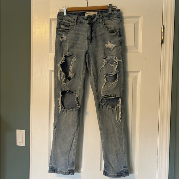Garage Ripped Jeans - Picture 5 of 5